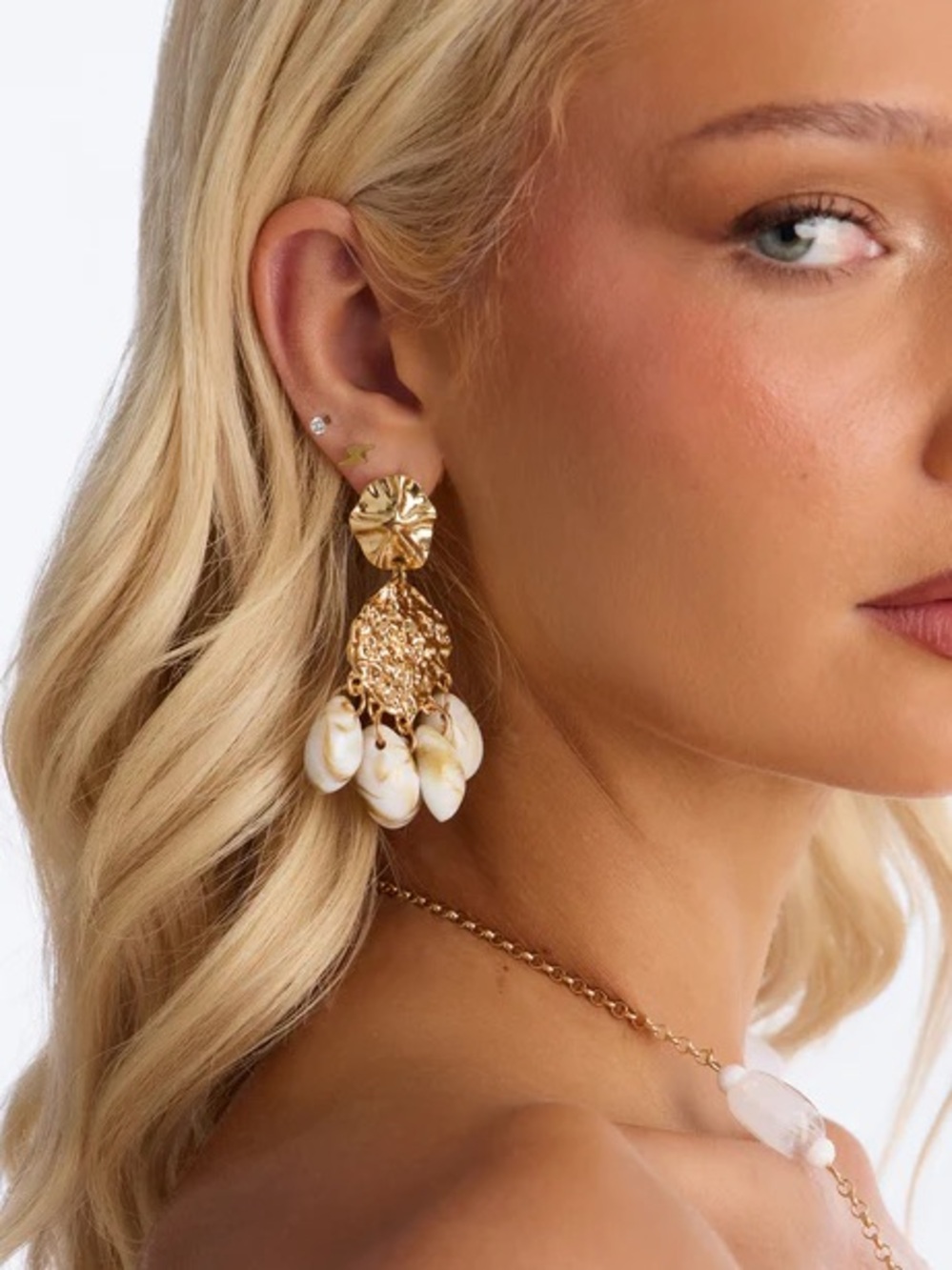 Shell Sprinkles Metallic Drop Earrings NEW 🏷️